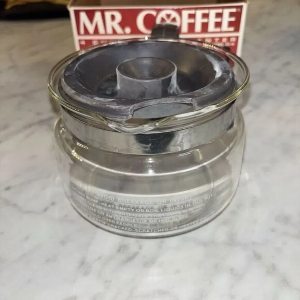 In Box Vintage Mr. Coffee 4 Cup Glass Coffee‎ Pot Decanter Model D-4 Replacement